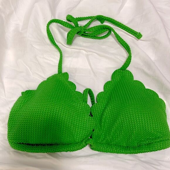 NWT- Aerie -M. Swim Top - Picture 1 of 7